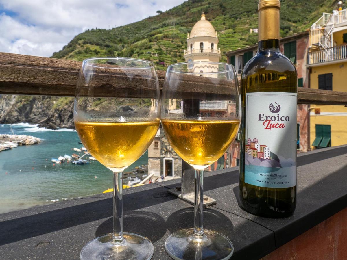 La Casa Di Eroico Vino Aparthotel Vernazza Exterior photo